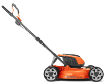 Ladda upp bild till gallerivisning, Husqvarna Gräsklippare LB 144i